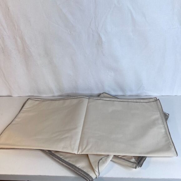 Set of 12 NEW Cloth Dinner Reusable Napkins Embroidered Edges & Corners Ivory - Picture 8 of 11